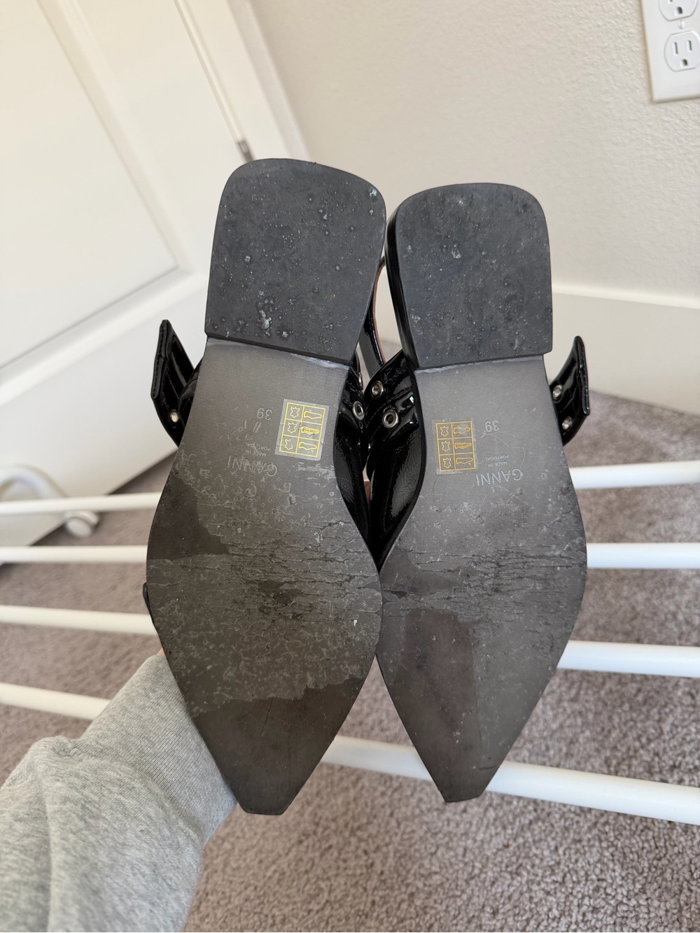 Ganni Black Patent Pointed Buckle Flats - Picture 4 of 5